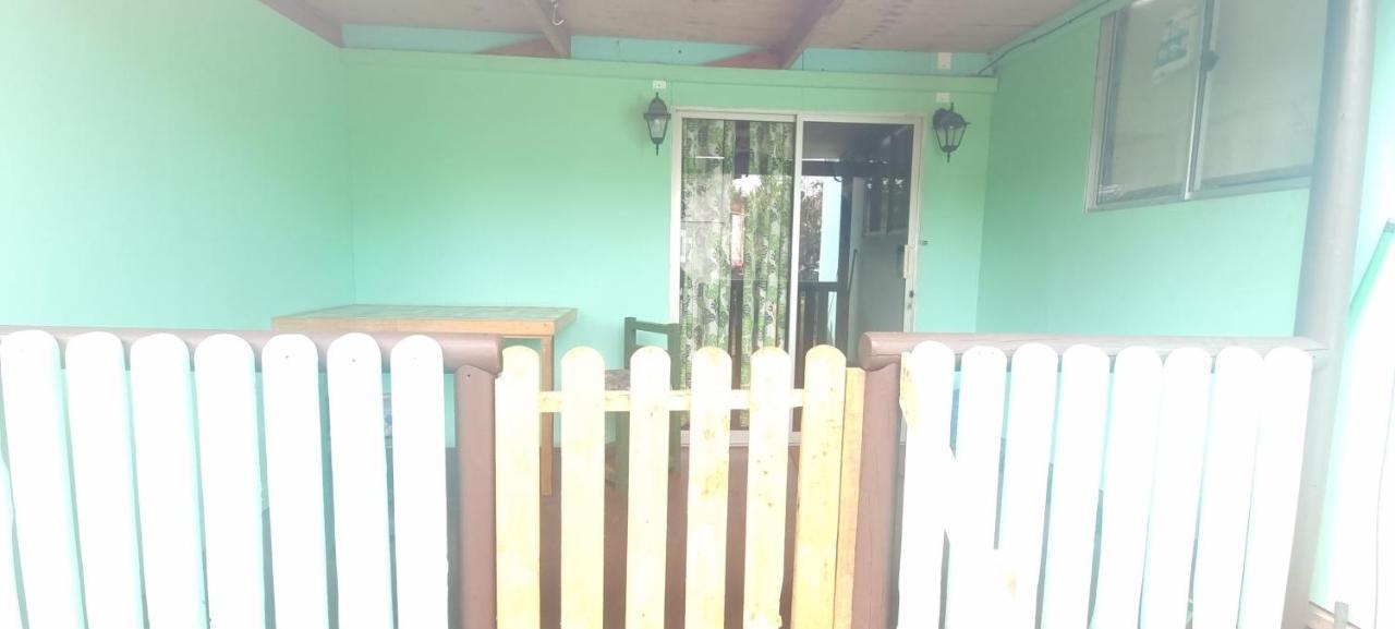 Hostal Henua Roa Hanga Roa Exterior photo